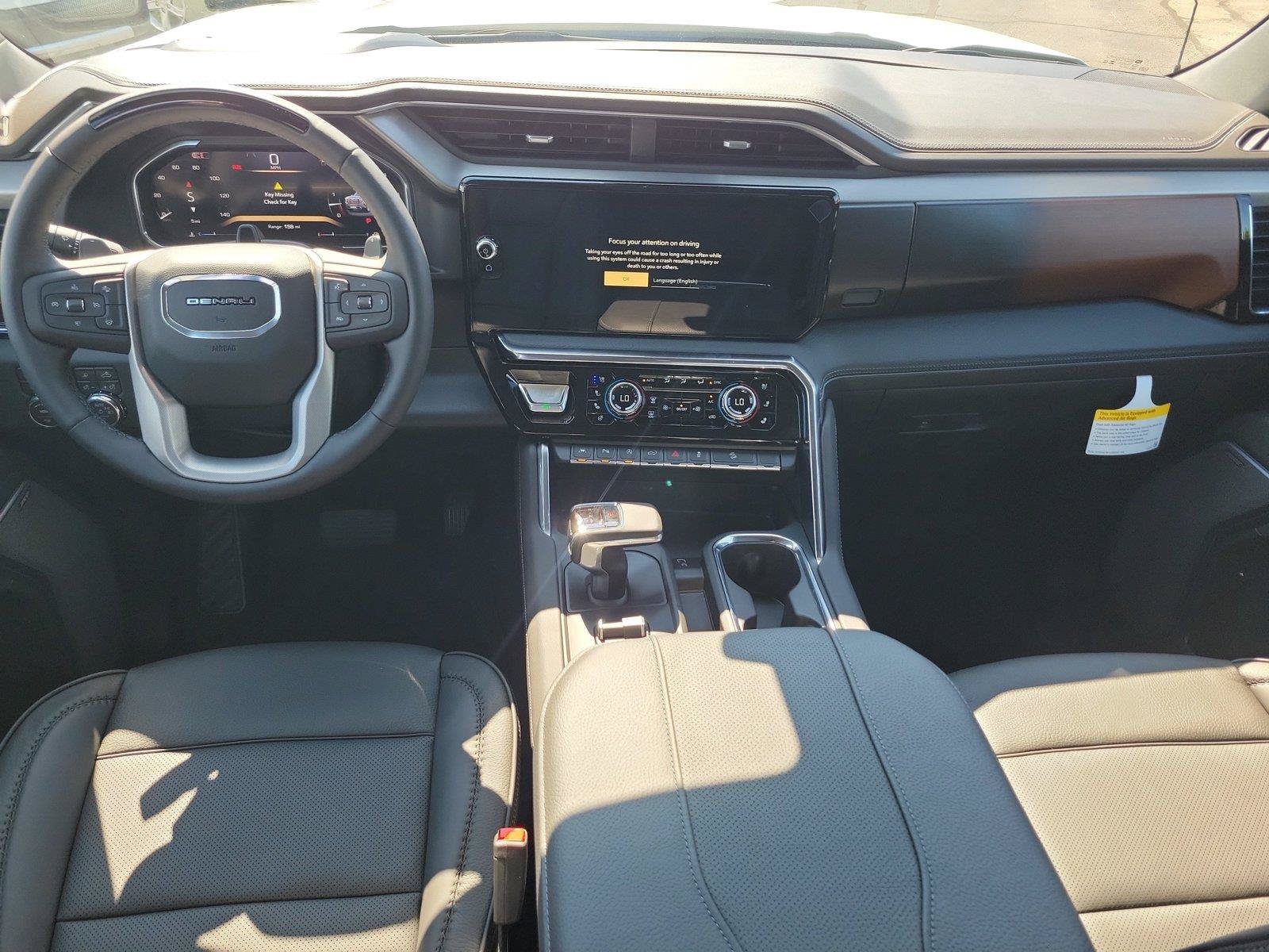 New 2026 GMC Sierra 1500 Denali w/ Technology Package AWD/4WD image 8