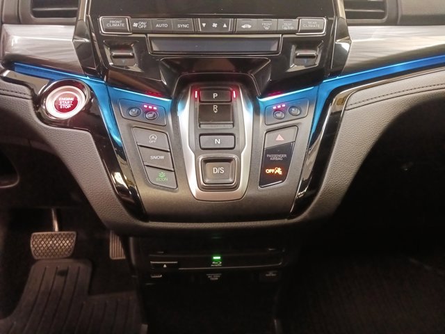 Used 2023 Honda Odyssey Elite image 24