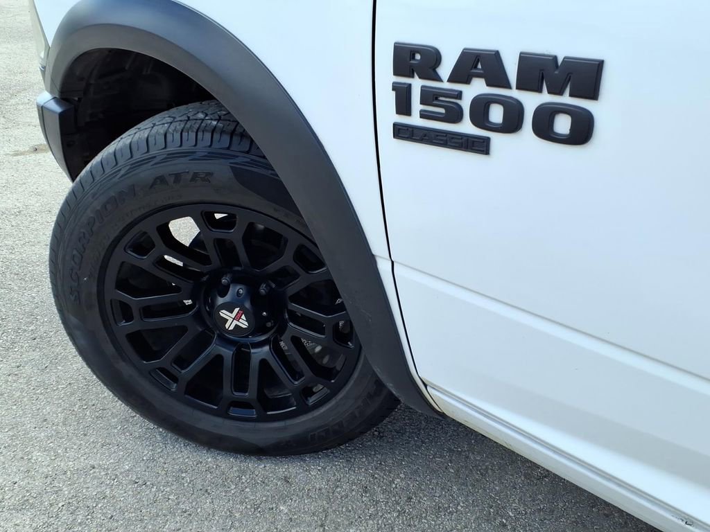 Used 2019 RAM 1500 Classic Warlock image 6