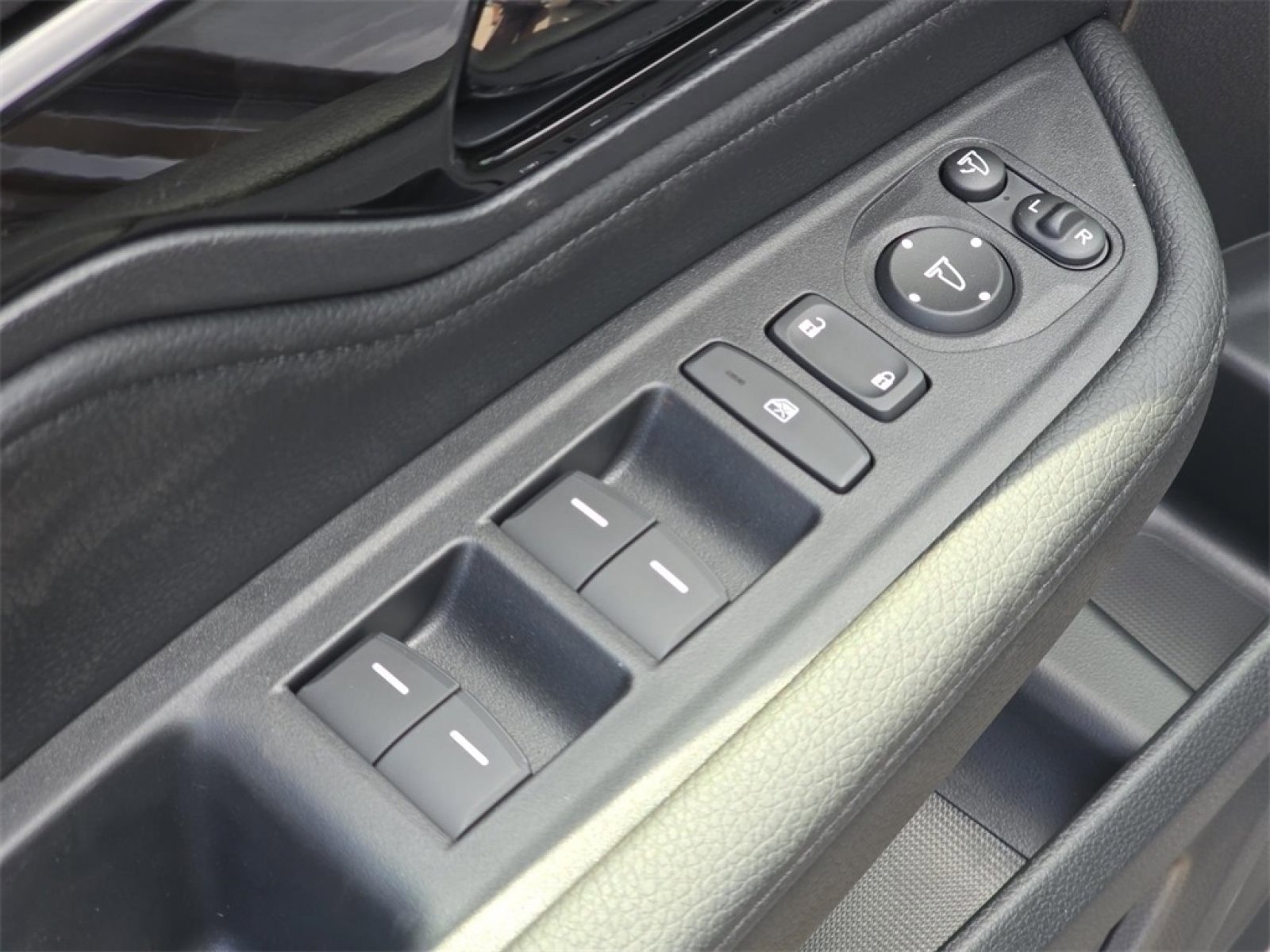 New 2026 Honda Odyssey Elite image 32