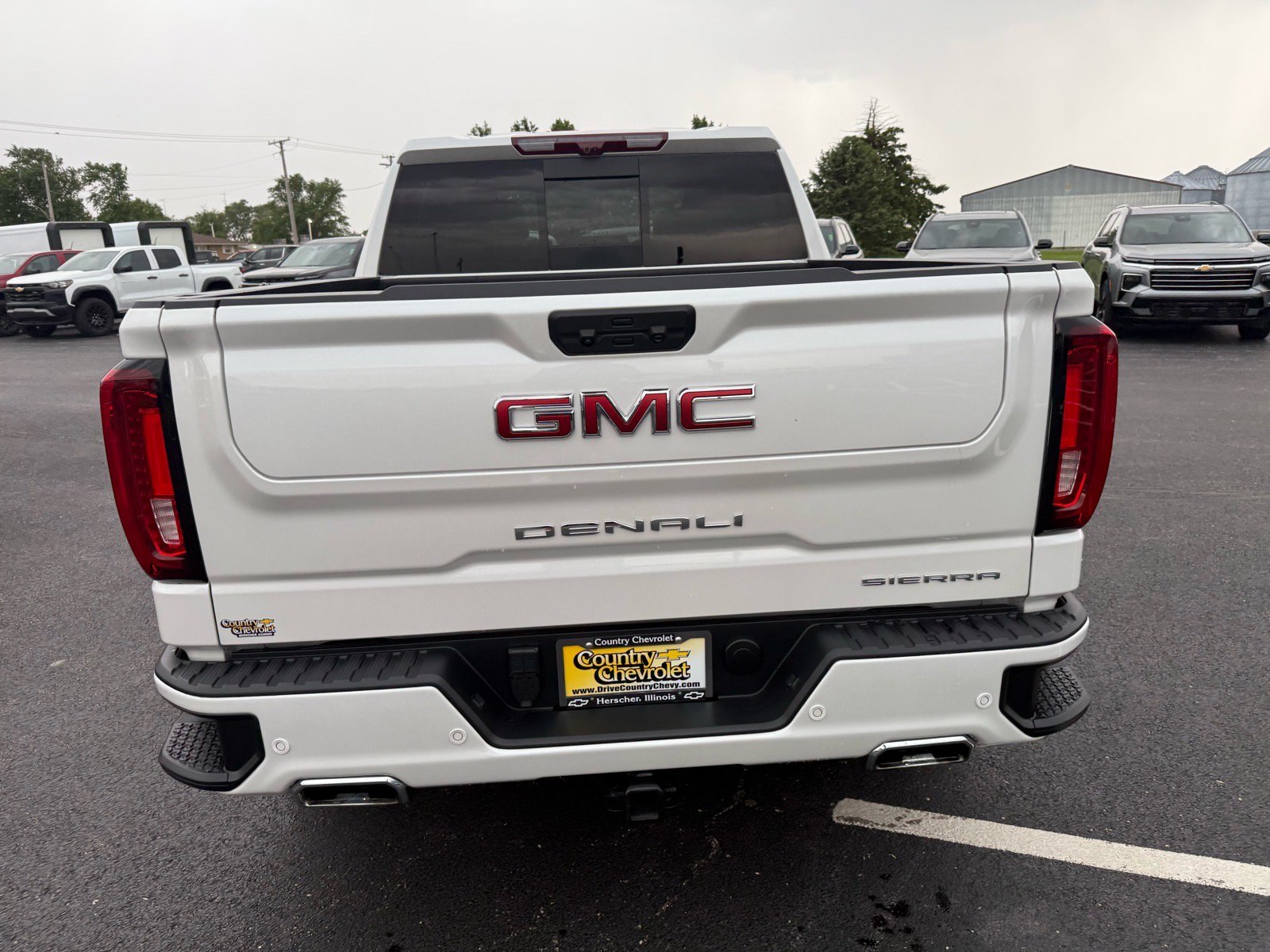 Used 2025 GMC Sierra 1500 Denali w/ Denali Reserve Package AWD/4WD image 4