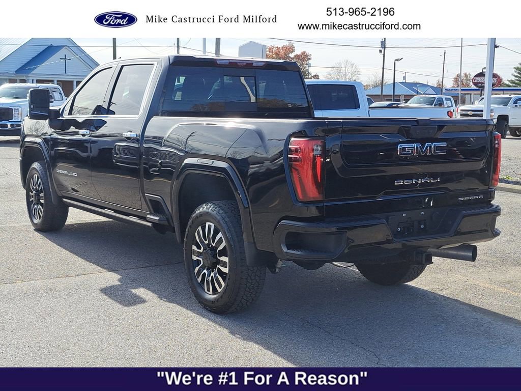 Used 2024 GMC Sierra 2500 Denali Ultimate w/ Max Trailering Package image 3