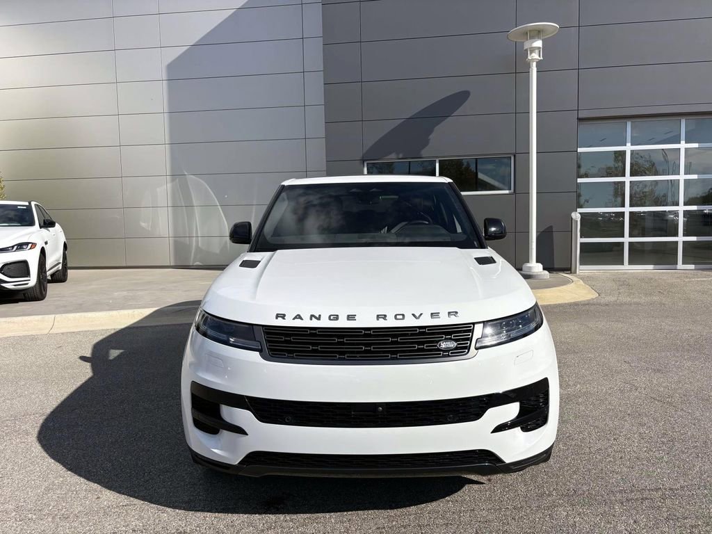 Certified 2025 Land Rover Range Rover Sport image 2