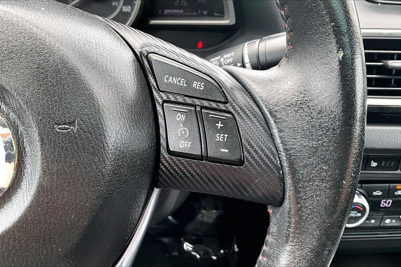 Used 2015 MAZDA MAZDA3 i Grand Touring FWD image 17