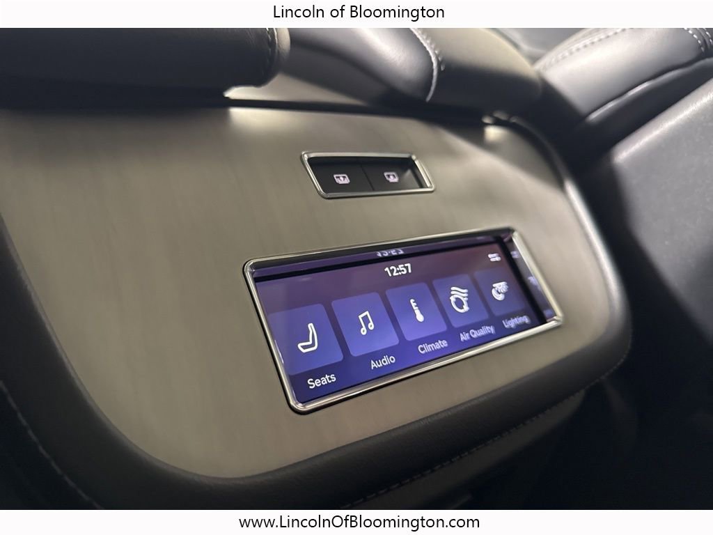 New 2025 Lincoln Navigator L Reserve w/ Jet Appearance Package image 58