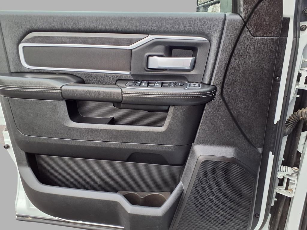 Used 2024 RAM 2500 Big Horn image 19