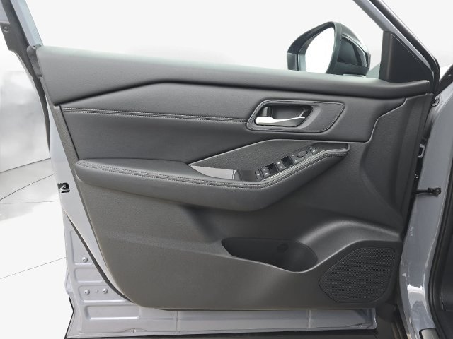 New 2026 Nissan Rogue Dark Armor AWD/4WD image 27
