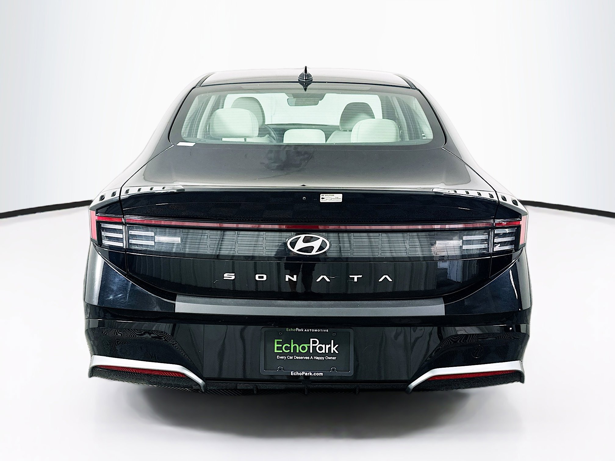 Used 2025 Hyundai Sonata SEL FWD image 7