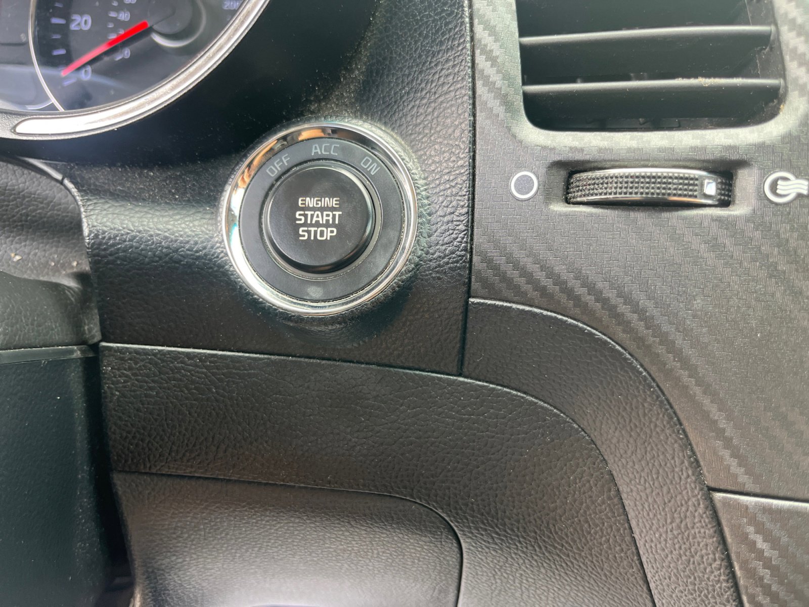 Used 2014 Kia Forte Koup EX w/ EX Premium Package image 30