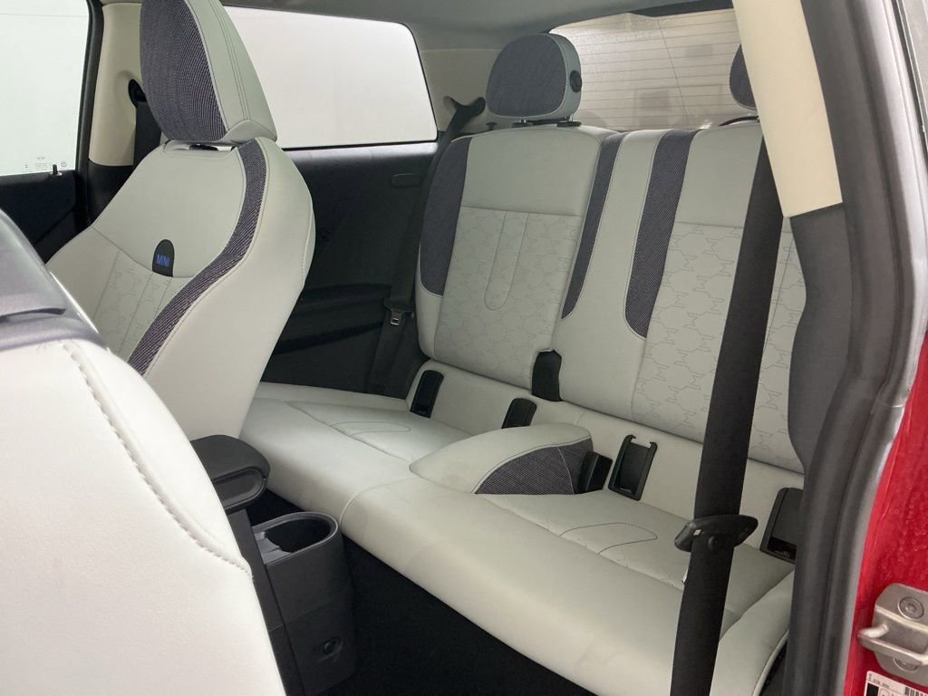 Certified 2025 MINI Cooper S image 24