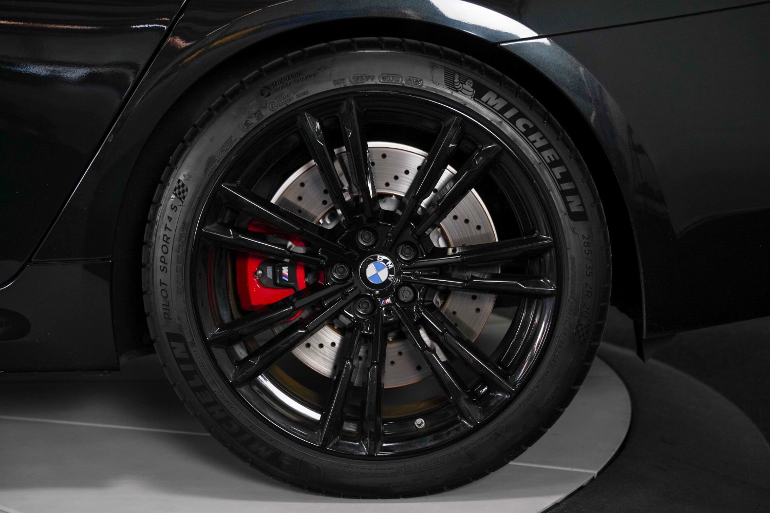 Used 2021 BMW M5 w/ Competition Package image 18