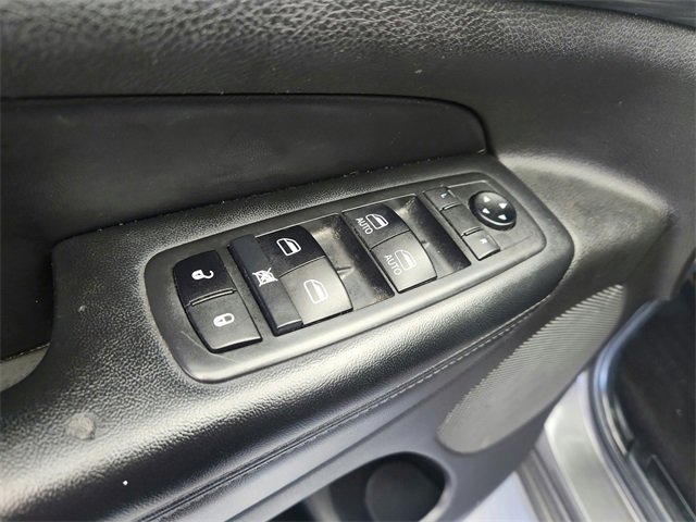 Used 2019 Jeep Grand Cherokee Altitude image 20