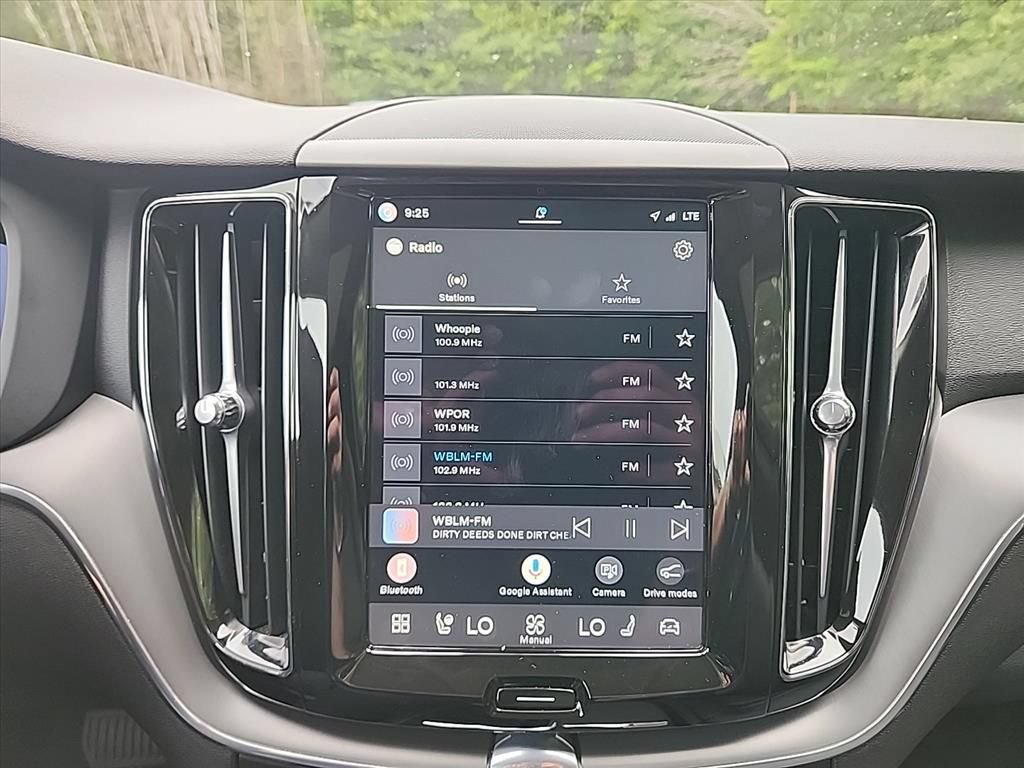 Certified 2025 Volvo XC60 T8 Core AWD/4WD image 19