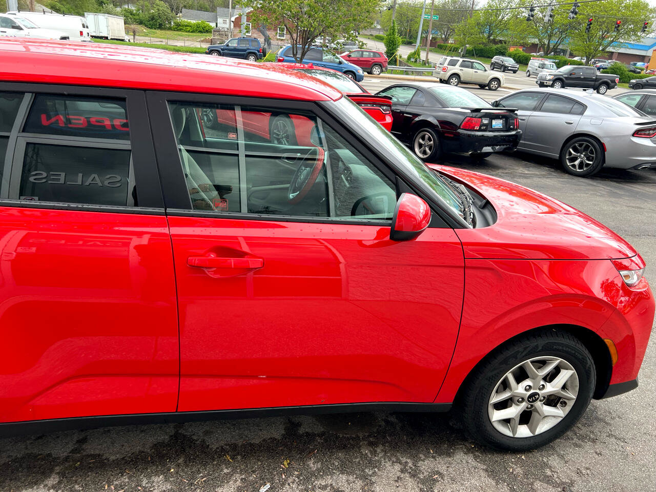 Used 2020 Kia Soul S image 9