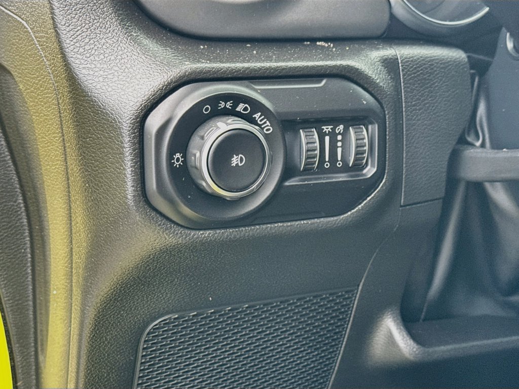 Certified 2022 Jeep Wrangler Unlimited Sport AWD/4WD image 11