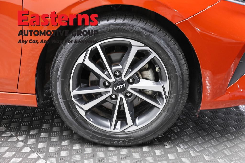 Used 2023 Kia Forte LXS w/ LXS Technology Package FWD image 31