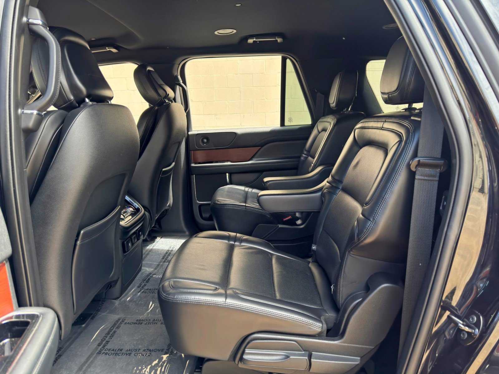Used 2020 Lincoln Navigator L 4WD image 41