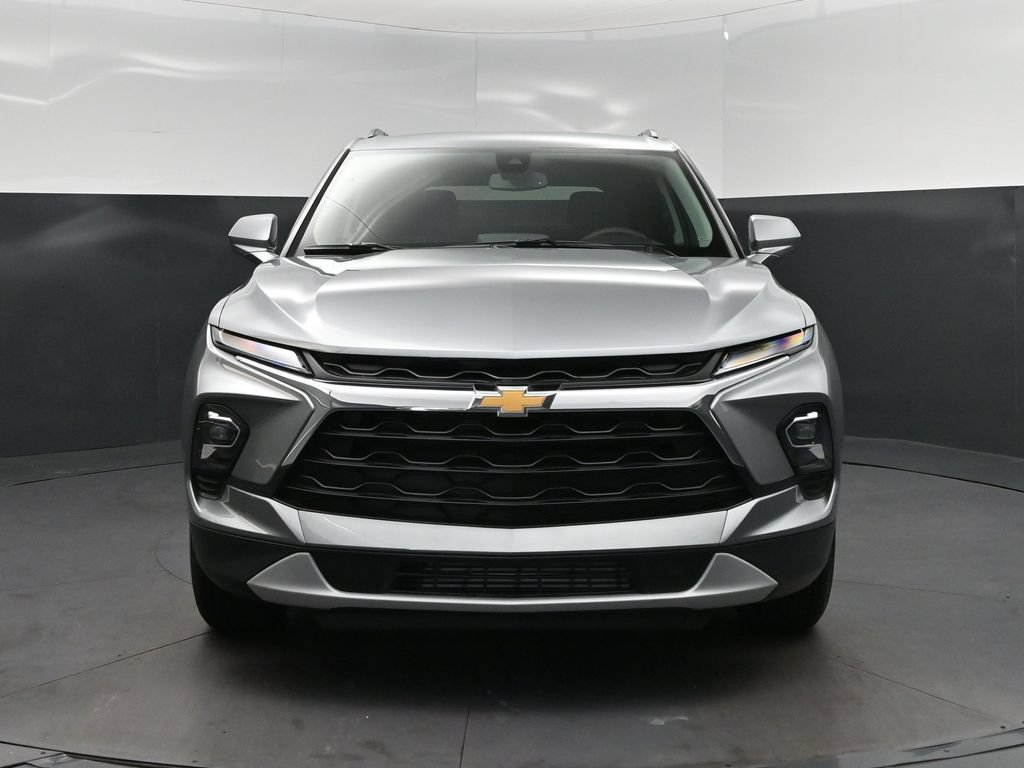 New 2026 Chevrolet Blazer LT w/ Convenience Package AWD/4WD image 10