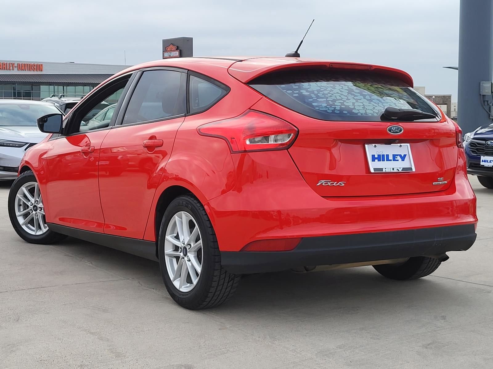 Used 2016 Ford Focus SE image 3