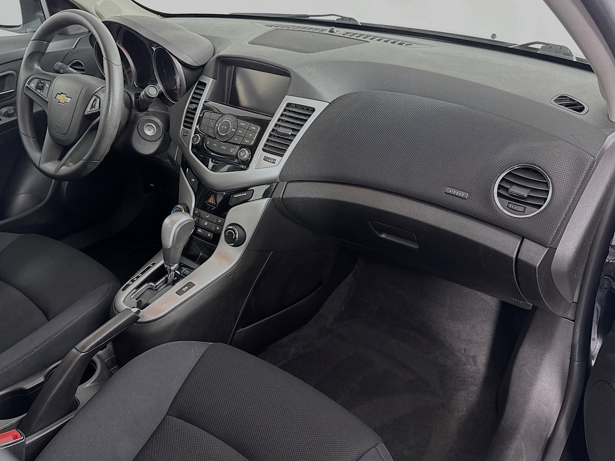 Used 2016 Chevrolet Cruze LT image 26