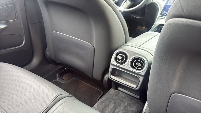 Certified 2023 Mercedes-Benz C 300 4MATIC Sedan image 22
