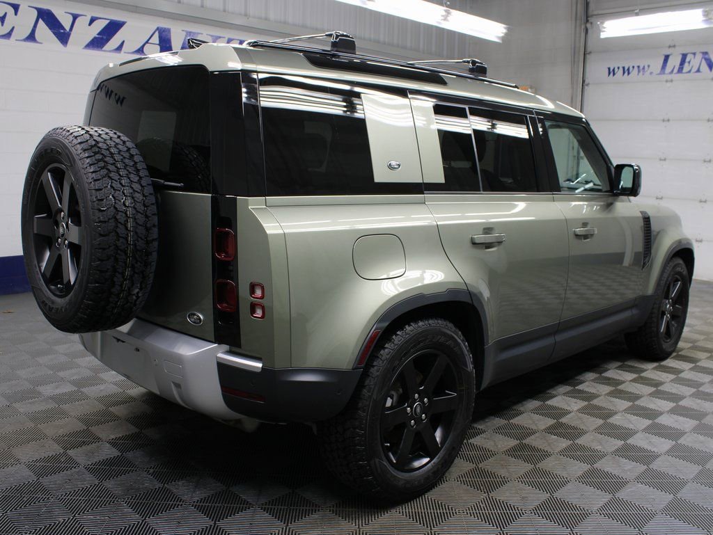 Used 2020 Land Rover Defender 110 S image 4