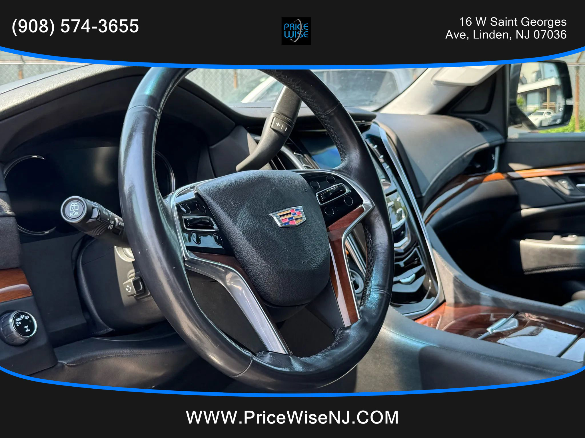 Used 2019 Cadillac Escalade ESV Premium Luxury image 9