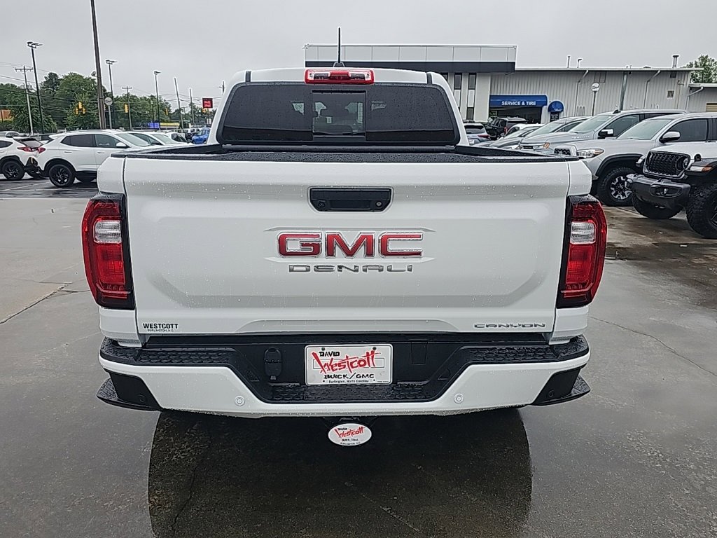 Certified 2025 GMC Canyon Denali image 5