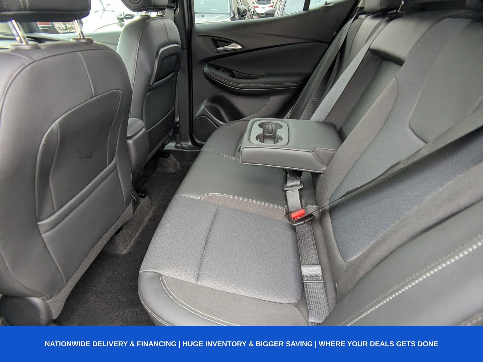 Used 2021 Buick Encore GX Select image 17