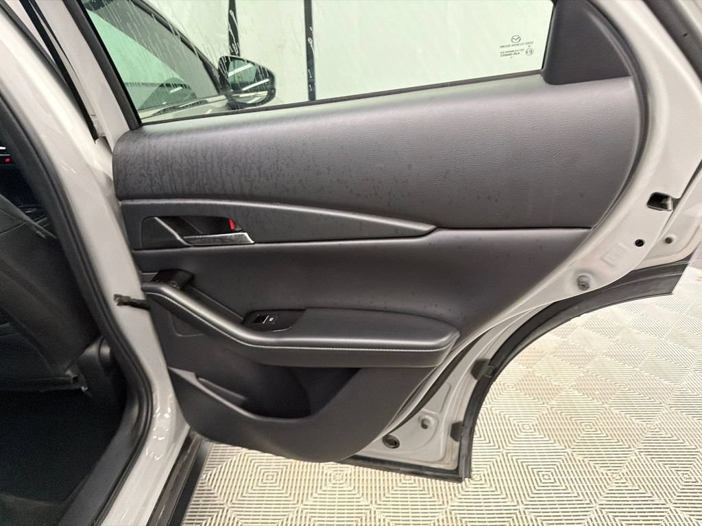 Used 2025 MAZDA CX-30 AWD 2.5 S w/ Preferred Package image 17