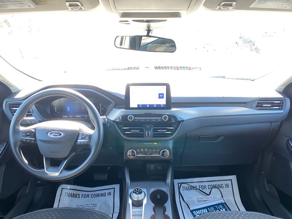 Used 2025 Ford Escape Active AWD/4WD image 18