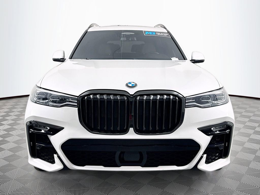 Used 2021 BMW X7 xDrive40i w/ M Sport Package image 2