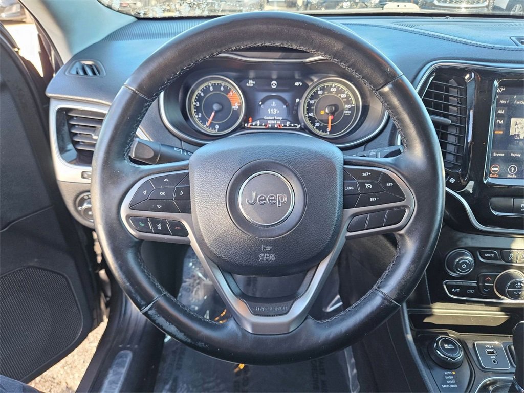 Used 2019 Jeep Cherokee Limited image 15