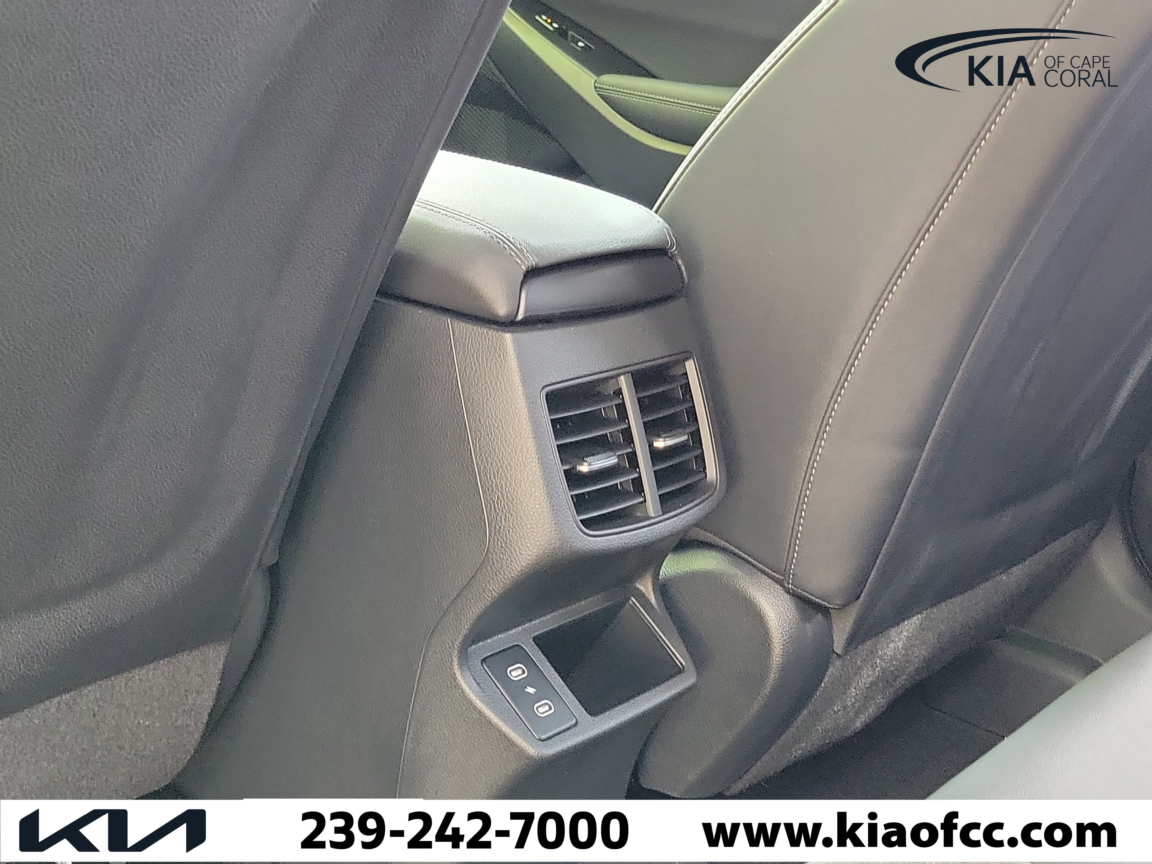 Certified 2025 Kia Seltos S AWD/4WD image 13