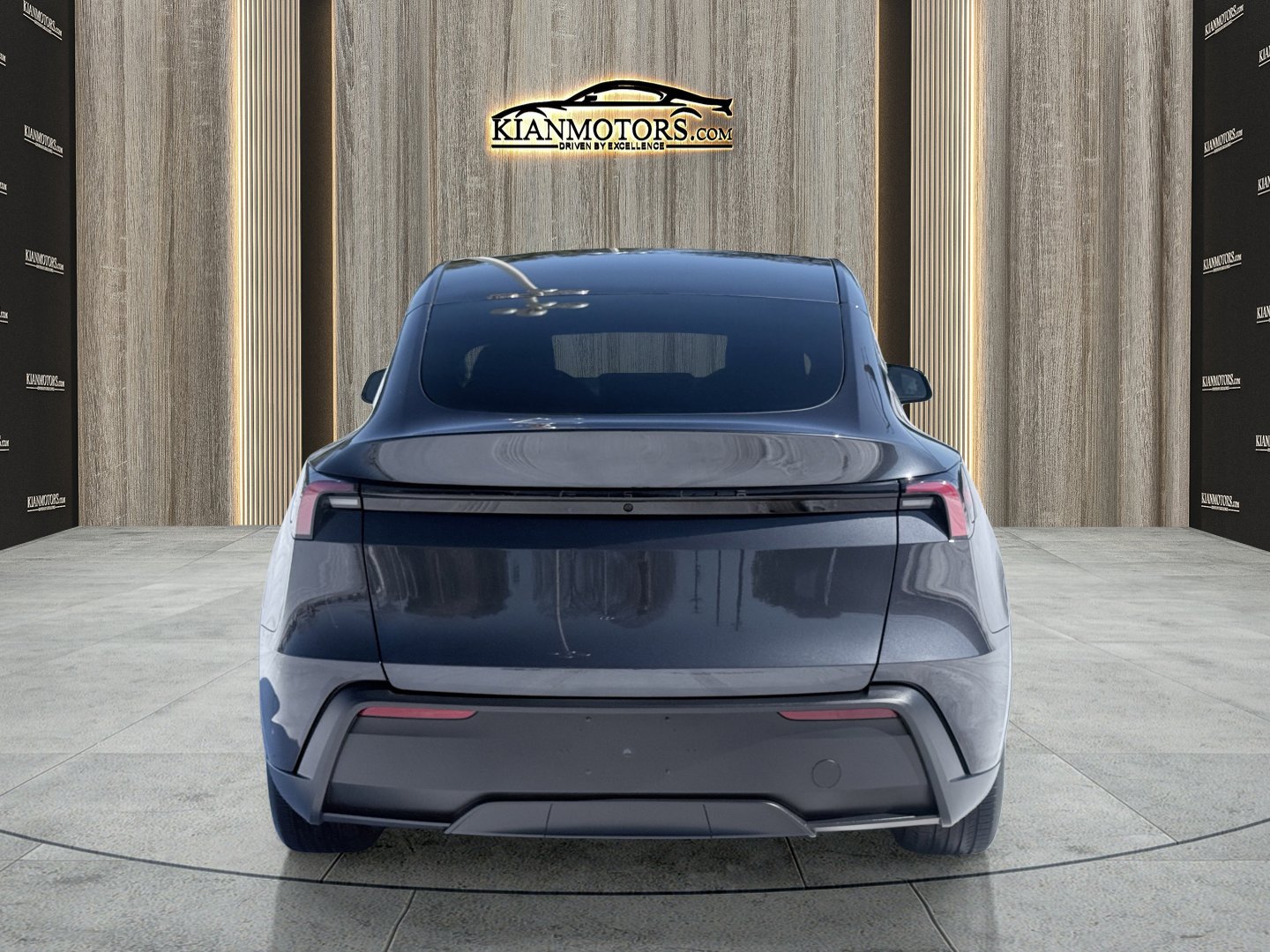 Used 2026 Tesla Model Y 2WD image 11