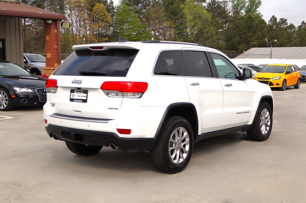 Used 2014 Jeep Grand Cherokee Limited w/ Trailer Tow Group IV AWD/4WD image 5