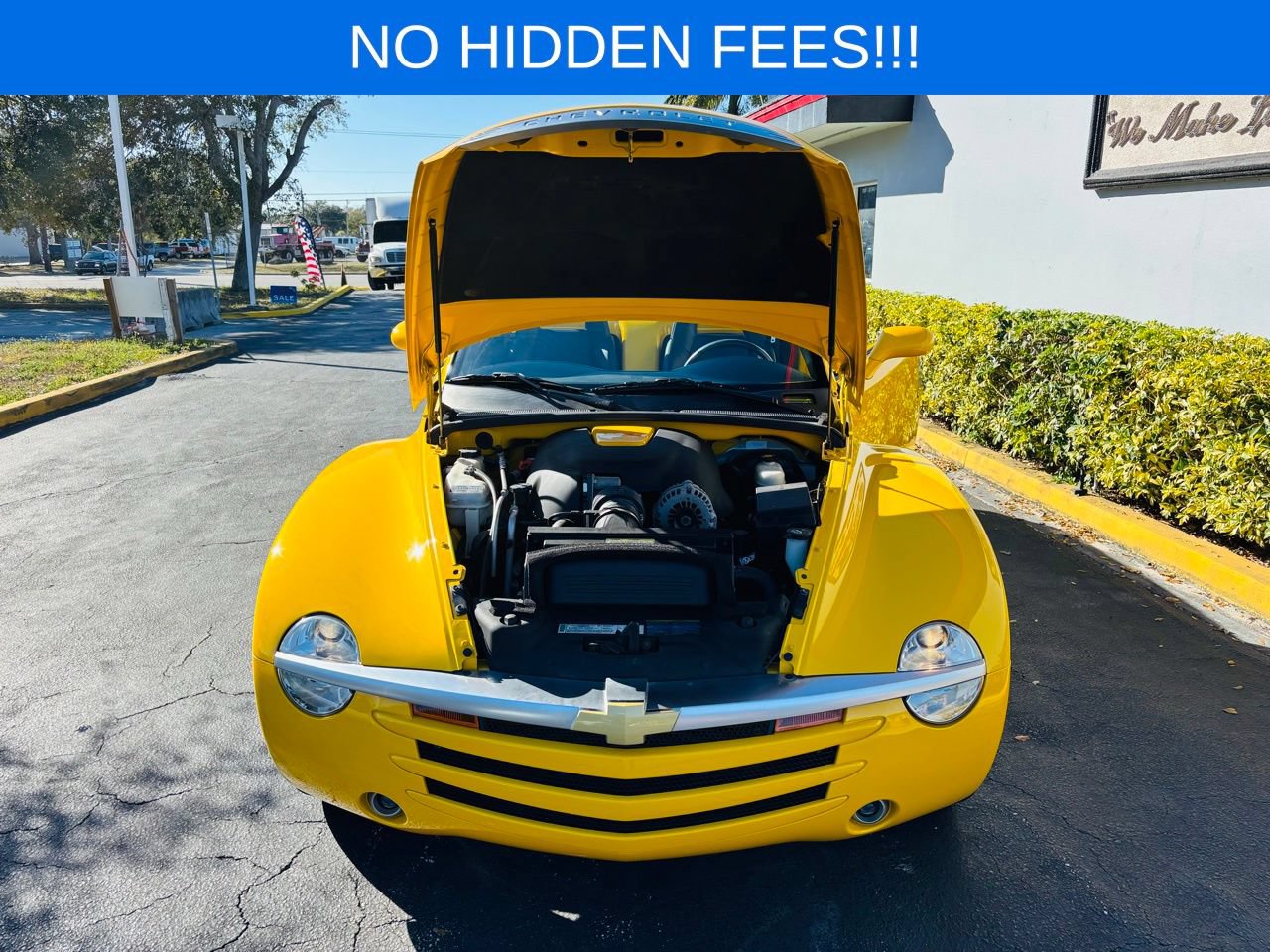 Used 2005 Chevrolet SSR w/ Preferred Equipment Group RWD image 31