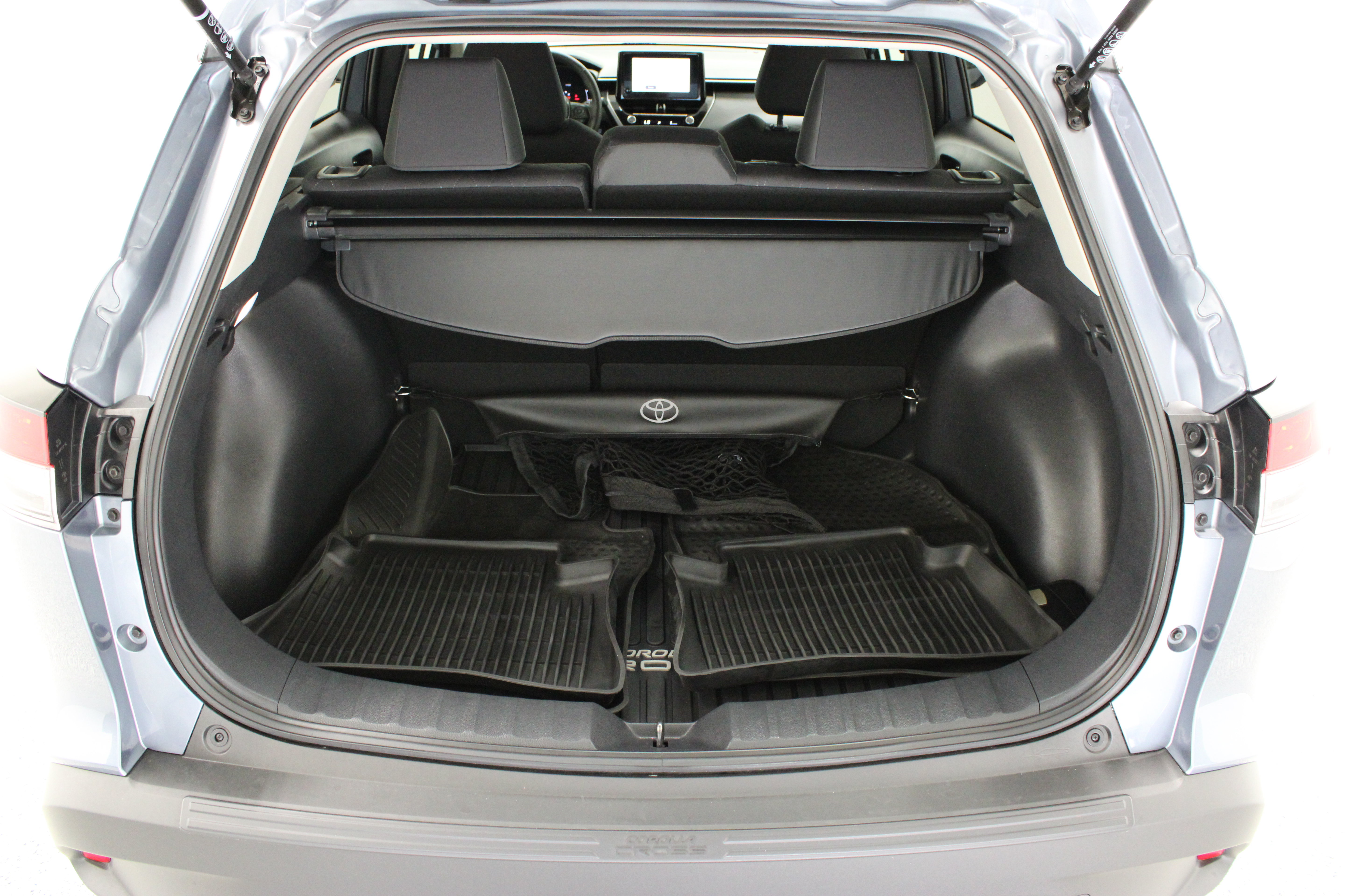Certified 2026 Toyota Corolla Cross LE FWD image 30