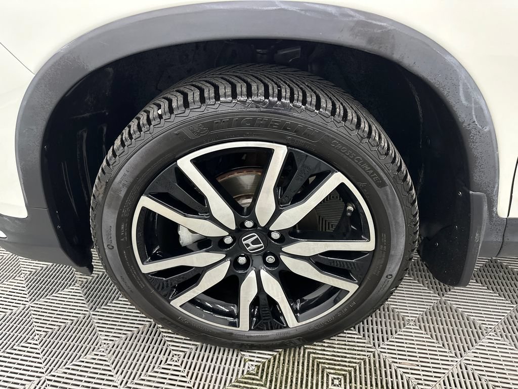 Used 2019 Honda Pilot Elite image 13