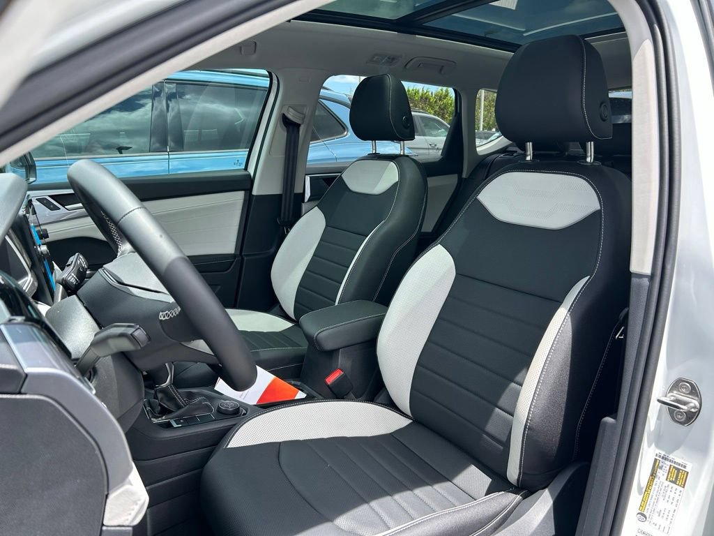 New 2026 Volkswagen Taos SEL AWD/4WD image 20
