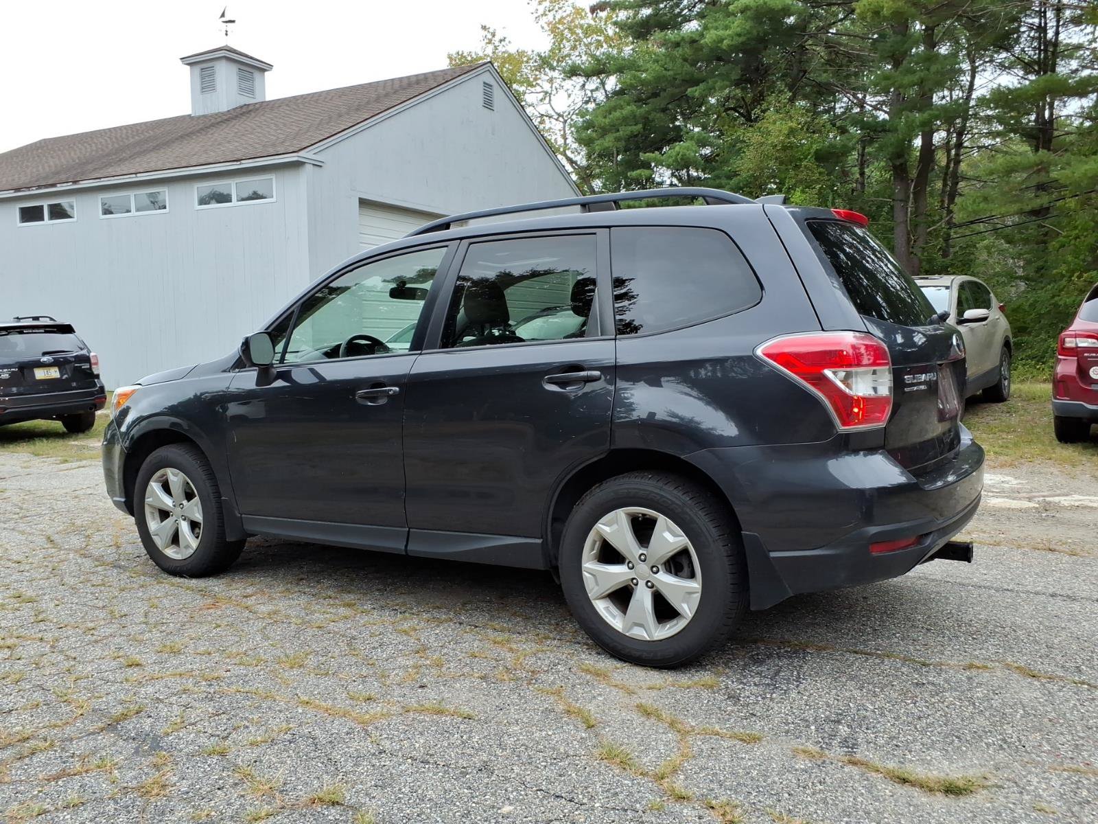 Used 2016 Subaru Forester 2.5i Premium w/ All-Weather Package AWD/4WD image 6