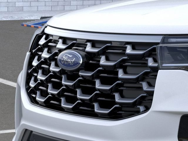 New 2026 Ford Explorer Platinum RWD image 8