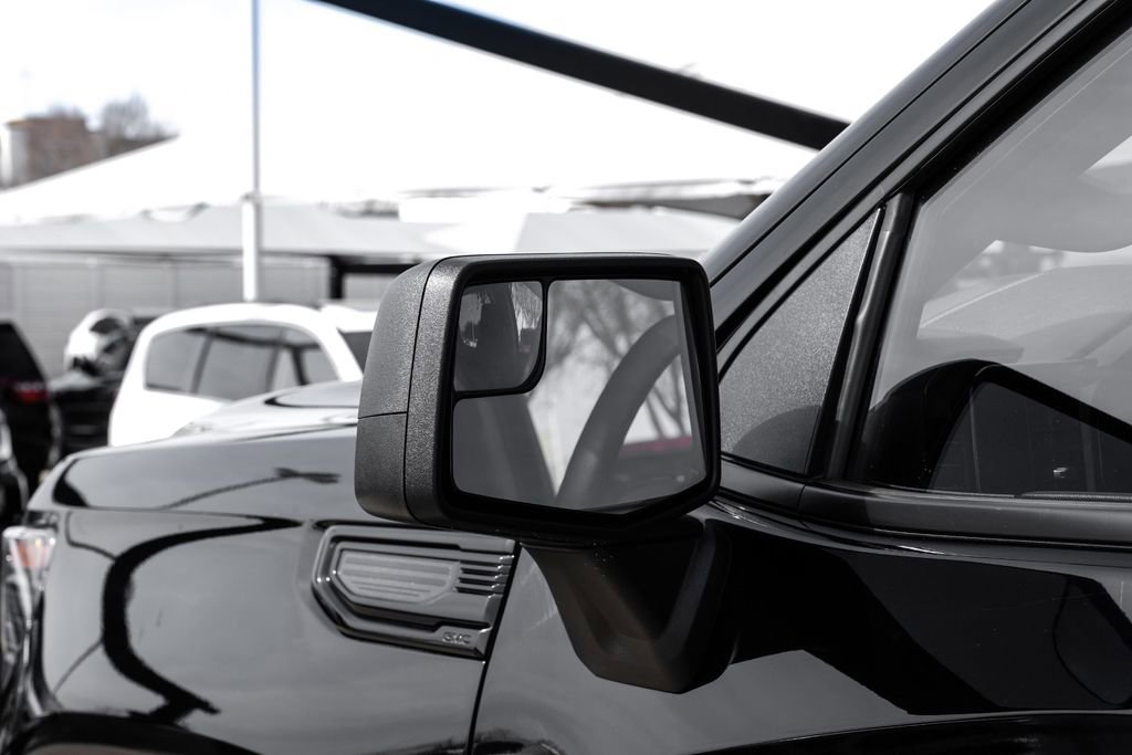 Used 2023 GMC Sierra 1500 Elevation image 42