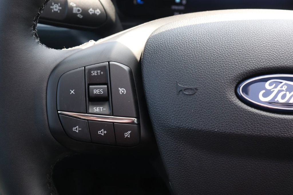 New 2026 Ford Maverick XLT w/ XLT Luxury Package AWD/4WD image 27
