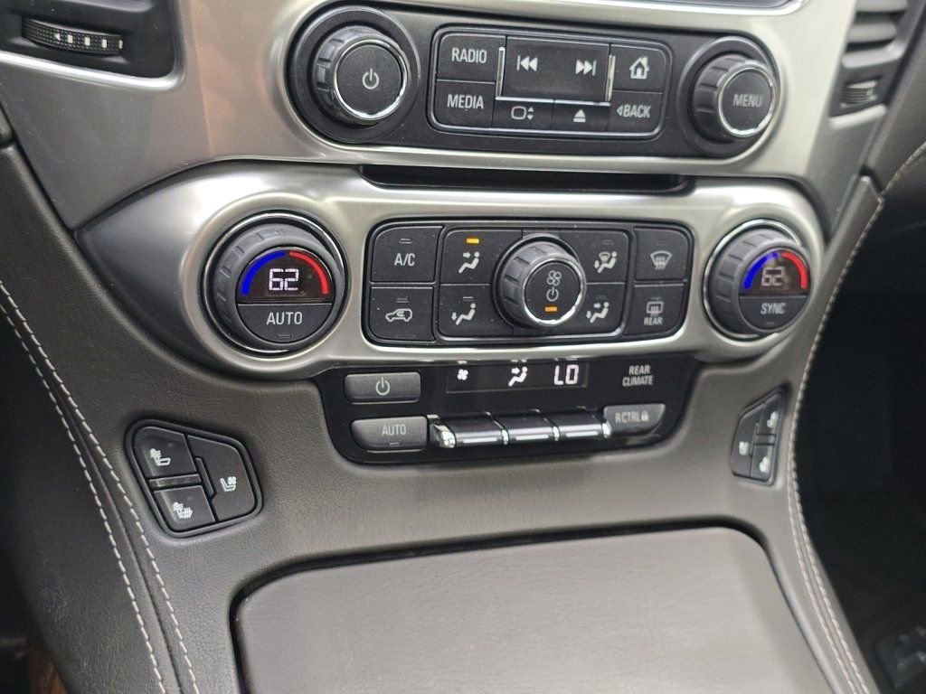 Used 2020 Chevrolet Suburban Premier AWD/4WD image 9
