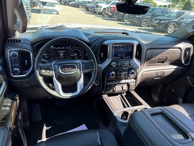 Used 2022 GMC Sierra 1500 SLT w/ SLT Premium Plus Package AWD/4WD image 11