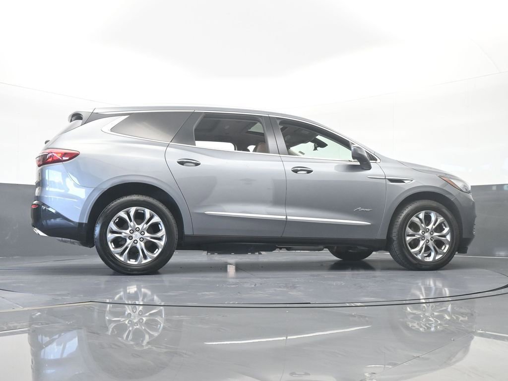 Used 2018 Buick Enclave Avenir w/ Avenir Technology Package image 66