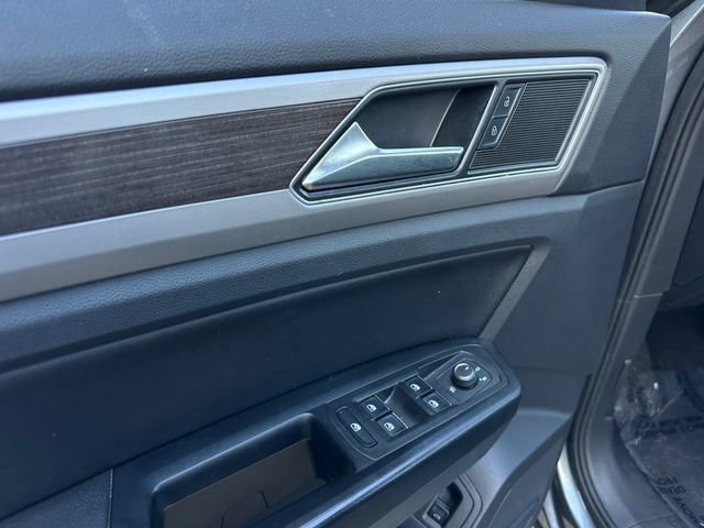 Used 2019 Volkswagen Atlas SE w/ Towing Package FWD image 11