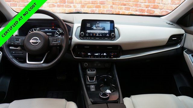 Used 2022 Nissan Rogue SV w/ SV Premium Package image 11