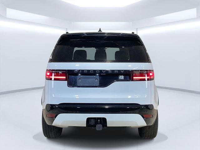 Used 2025 Land Rover Discovery Dynamic SE image 6